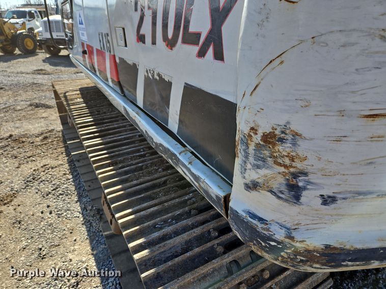 image for item EC4158 2006 Link-Belt 210 LX excavator