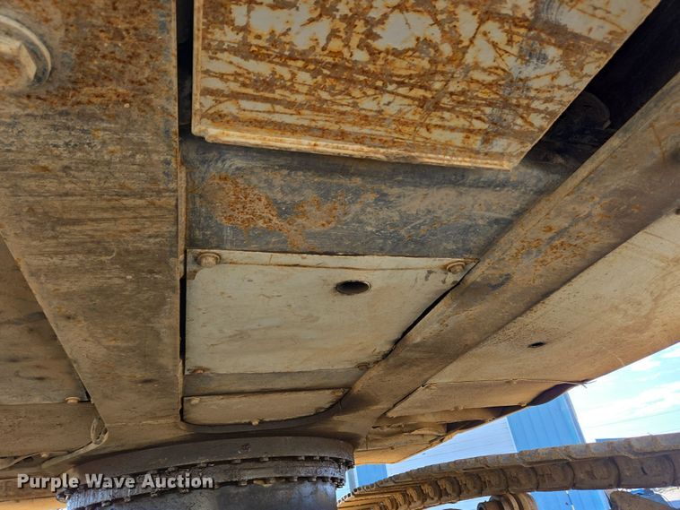 image for item EC4158 2006 Link-Belt 210 LX excavator