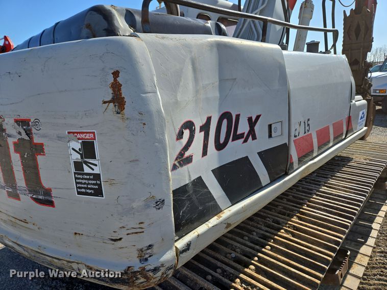 image for item EC4158 2006 Link-Belt 210 LX excavator