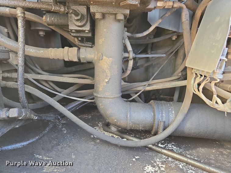 image for item EC4158 2006 Link-Belt 210 LX excavator