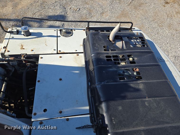 image for item EC4158 2006 Link-Belt 210 LX excavator