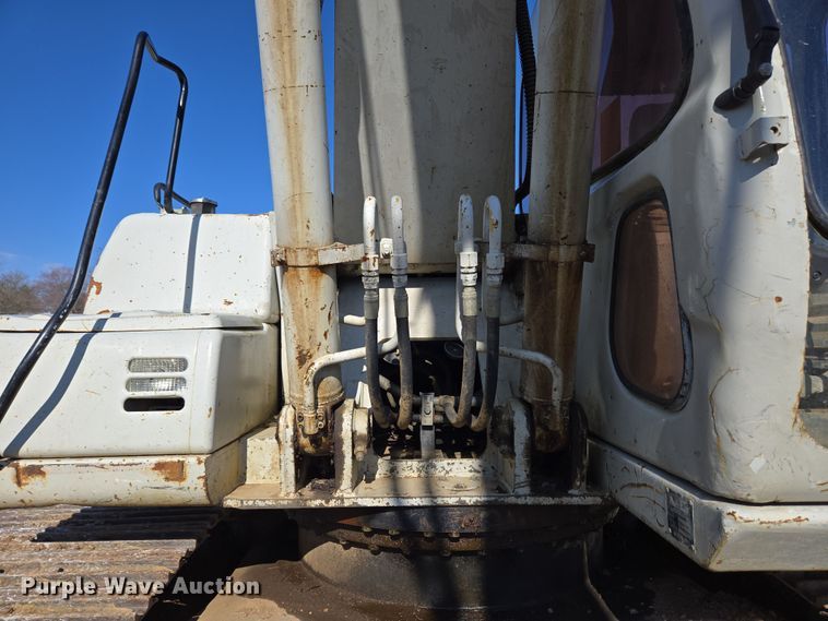 image for item EC4158 2006 Link-Belt 210 LX excavator