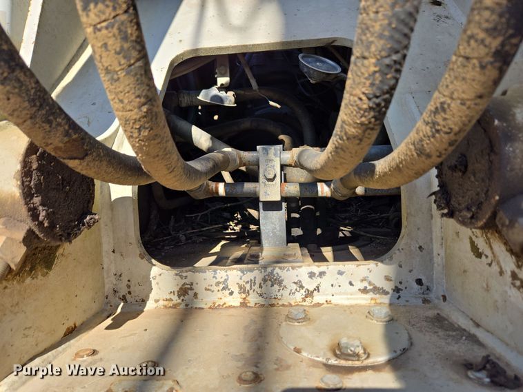 image for item EC4158 2006 Link-Belt 210 LX excavator