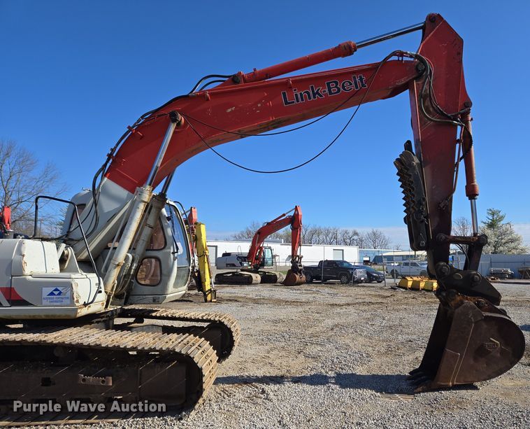 image for item EC4158 2006 Link-Belt 210 LX excavator