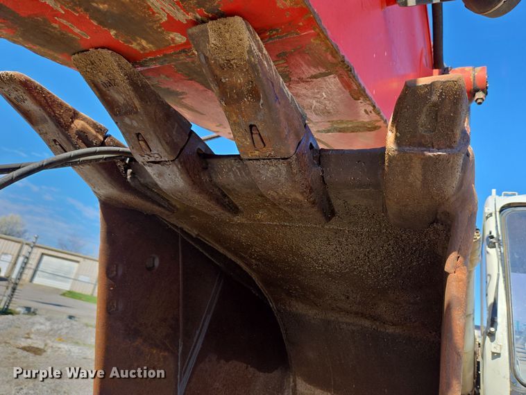 image for item EC4158 2006 Link-Belt 210 LX excavator