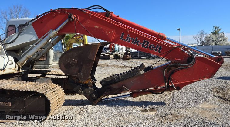 image for item EC4158 2006 Link-Belt 210 LX excavator