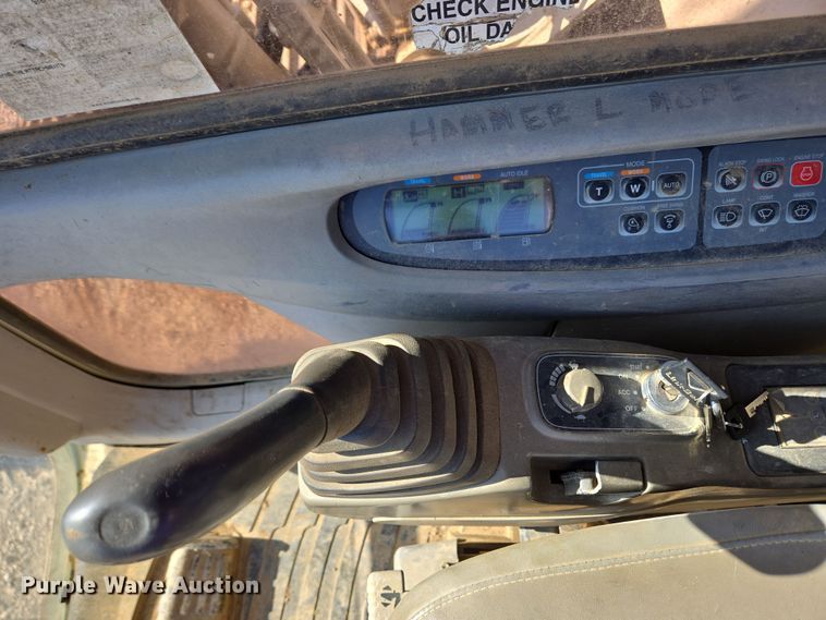 image for item EC4158 2006 Link-Belt 210 LX excavator