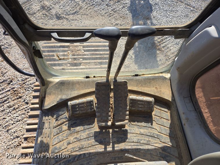 image for item EC4158 2006 Link-Belt 210 LX excavator