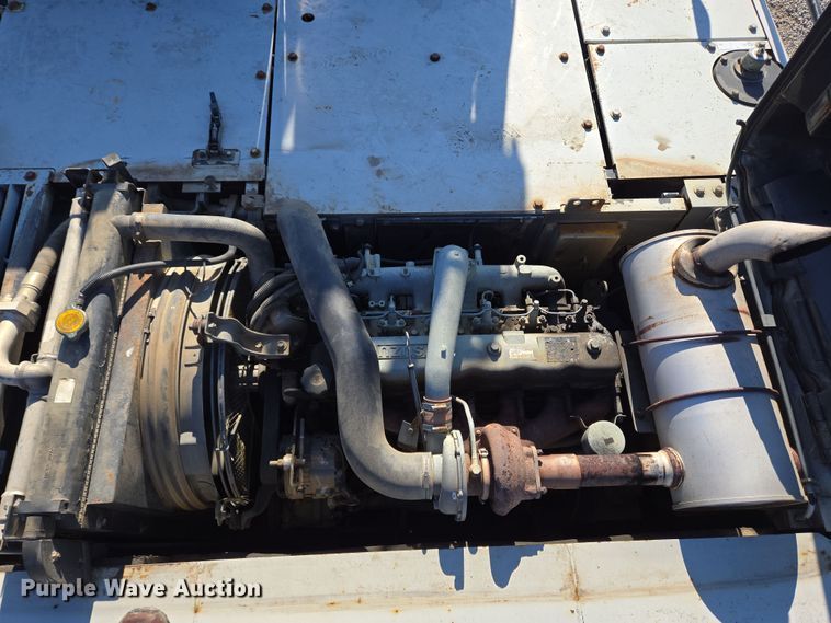 image for item EC4158 2006 Link-Belt 210 LX excavator