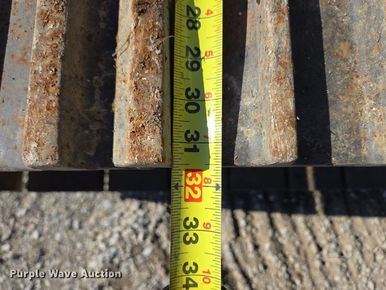 image for item EC4158 2006 Link-Belt 210 LX excavator