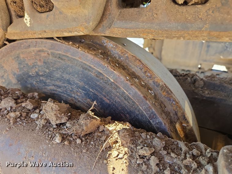 image for item EC4158 2006 Link-Belt 210 LX excavator