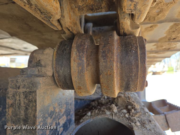 image for item EC4158 2006 Link-Belt 210 LX excavator