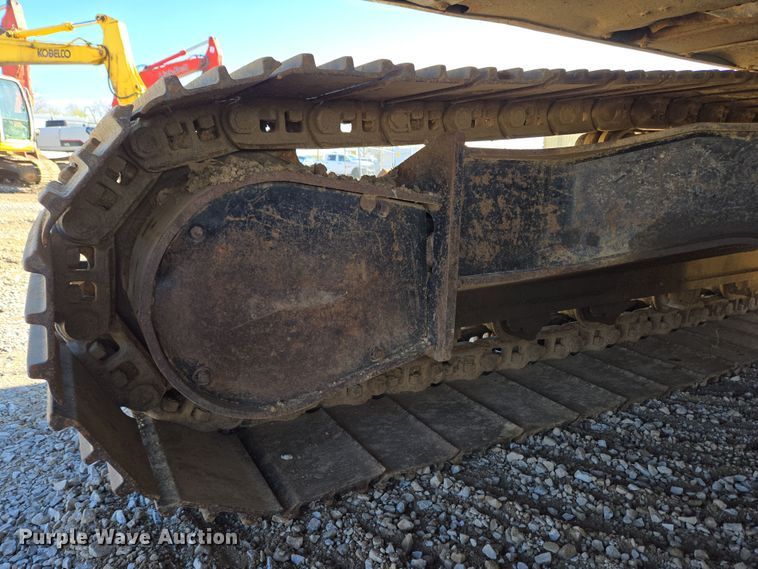 image for item EC4158 2006 Link-Belt 210 LX excavator