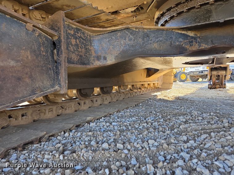 image for item EC4158 2006 Link-Belt 210 LX excavator