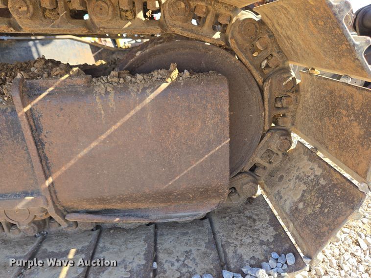 image for item EC4158 2006 Link-Belt 210 LX excavator