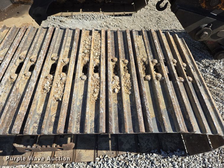 image for item EC4158 2006 Link-Belt 210 LX excavator