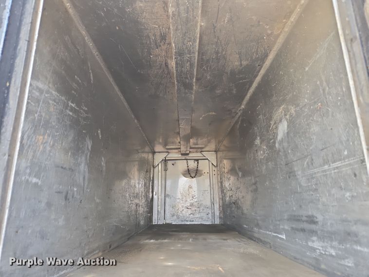 image for item EC4161 2005 GMC C6500 dump truck