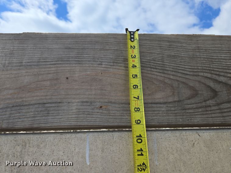 image for item EC4161 2005 GMC C6500 dump truck