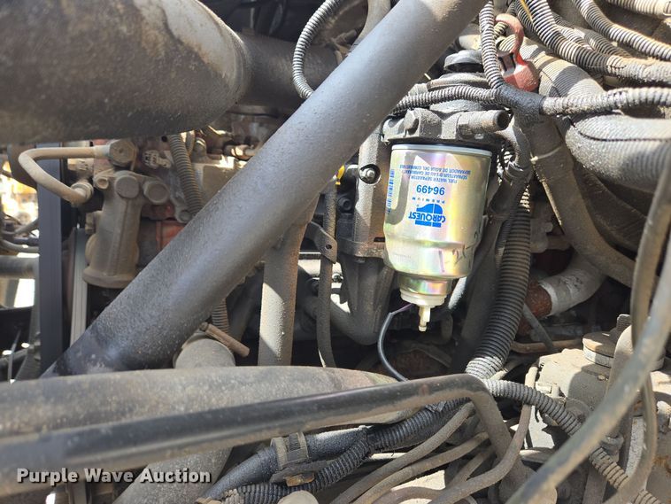 image for item EC4161 2005 GMC C6500 dump truck