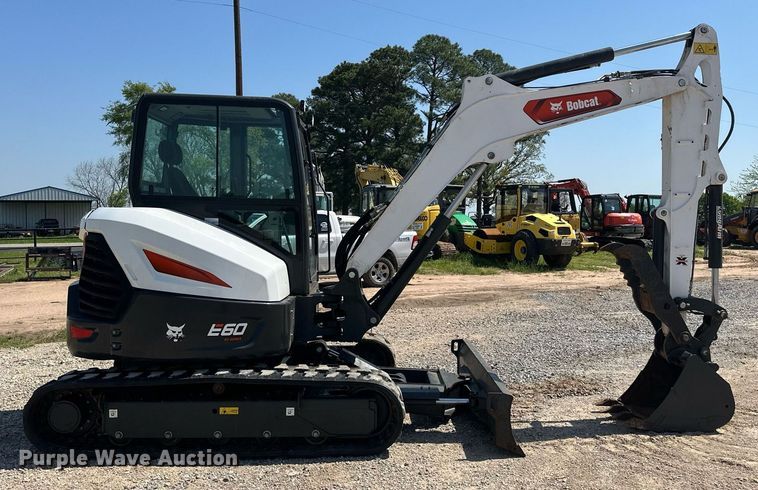 image for item ED2483 2021 Bobcat E60 mini excavator