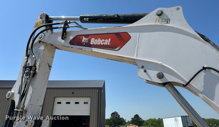 image for item ED2483 2021 Bobcat E60 mini excavator