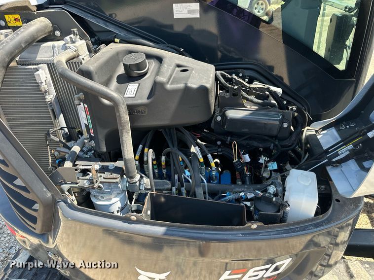 image for item ED2483 2021 Bobcat E60 mini excavator