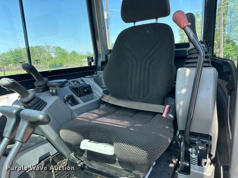 image for item ED2483 2021 Bobcat E60 mini excavator