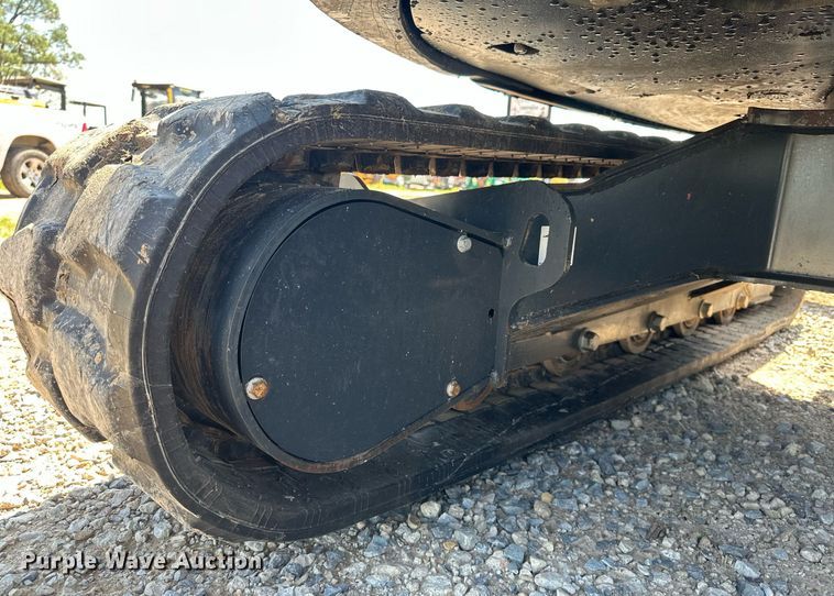 image for item ED2483 2021 Bobcat E60 mini excavator