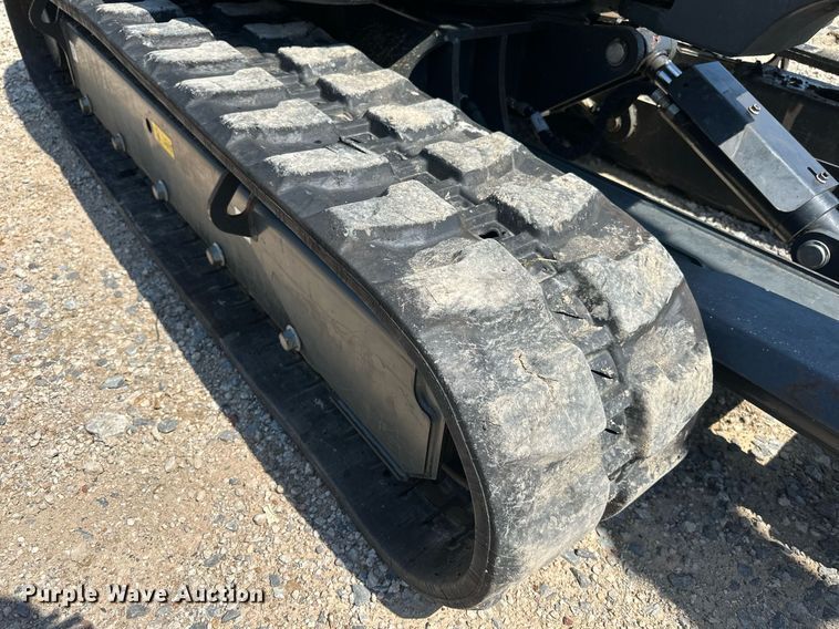 image for item ED2483 2021 Bobcat E60 mini excavator