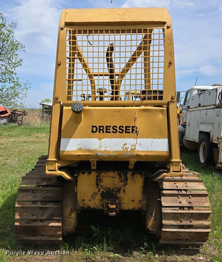 image for item ED2522 1994 Dresser TD9H dozer