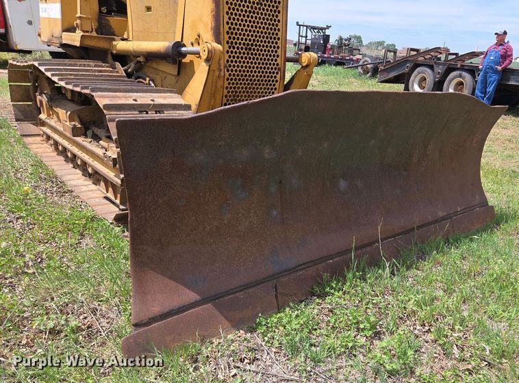 image for item ED2522 1994 Dresser TD9H dozer