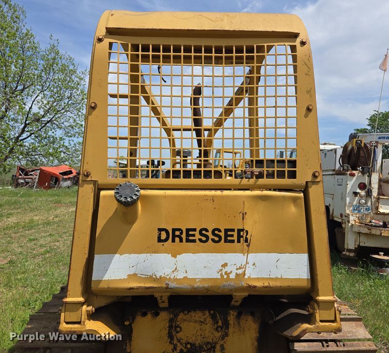 image for item ED2522 1994 Dresser TD9H dozer