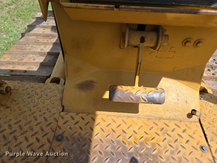 image for item ED2522 1994 Dresser TD9H dozer