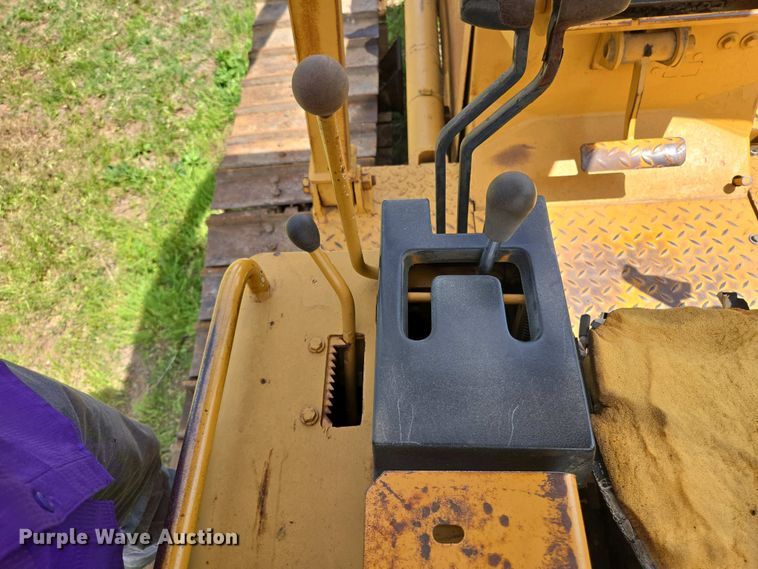 image for item ED2522 1994 Dresser TD9H dozer