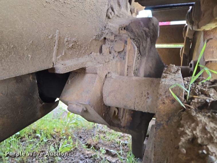 image for item ED2522 1994 Dresser TD9H dozer