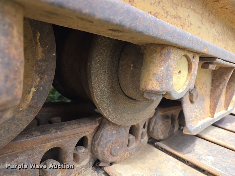 image for item ED2522 1994 Dresser TD9H dozer