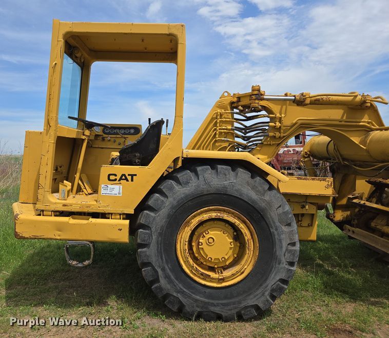 image for item ED2523 1977 Caterpillar 613B elevating scraper