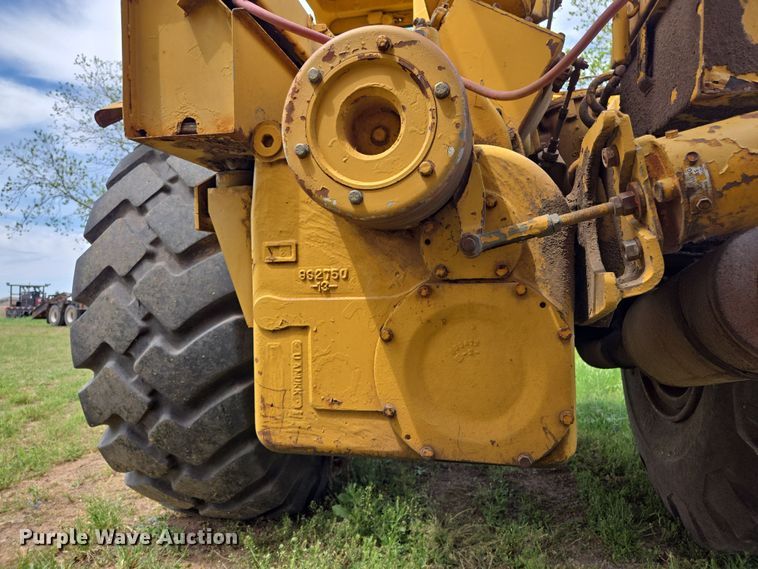 image for item ED2523 1977 Caterpillar 613B elevating scraper