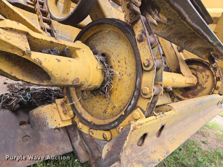 image for item ED2523 1977 Caterpillar 613B elevating scraper