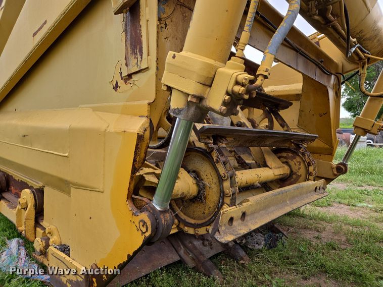 image for item ED2523 1977 Caterpillar 613B elevating scraper