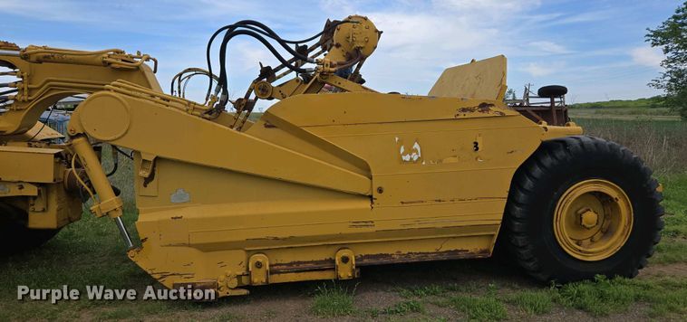image for item ED2523 1977 Caterpillar 613B elevating scraper