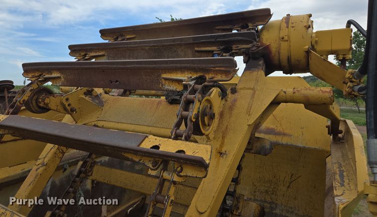 image for item ED2523 1977 Caterpillar 613B elevating scraper