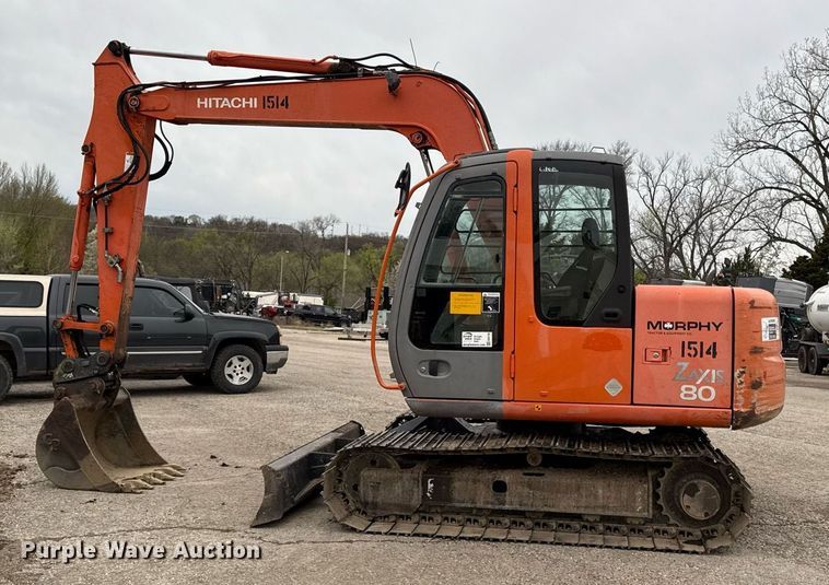 image for item ED4199 2006 Hitachi Zaxis 80 excavator