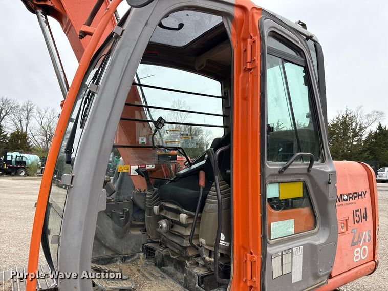 image for item ED4199 2006 Hitachi Zaxis 80 excavator