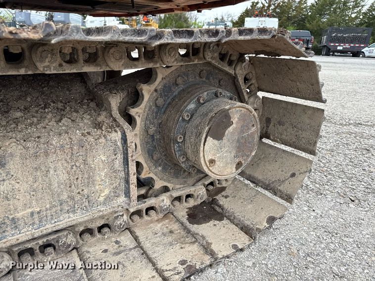 image for item ED4199 2006 Hitachi Zaxis 80 excavator