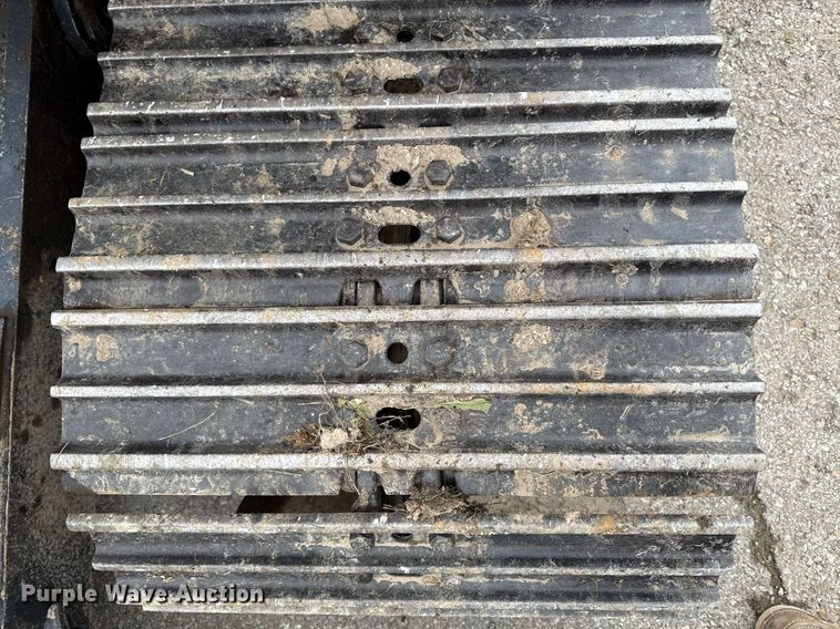 image for item ED4199 2006 Hitachi Zaxis 80 excavator