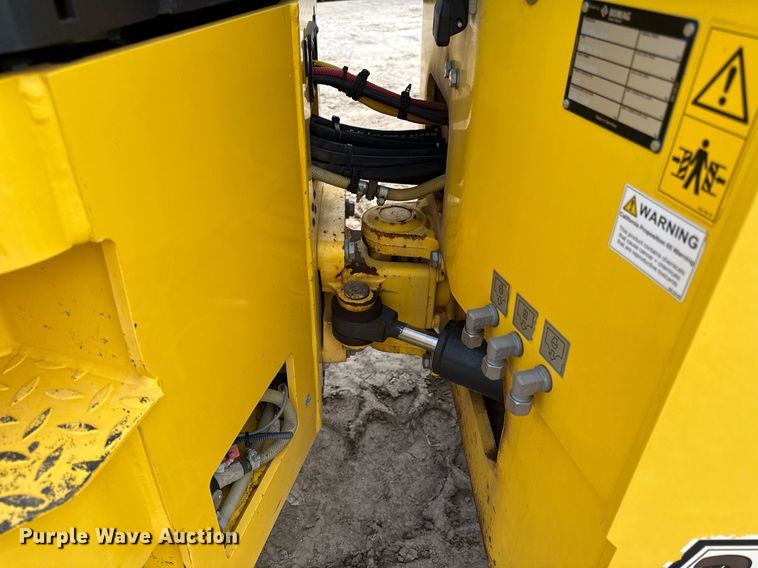 image for item ED4203 2021 Bomag BW138AD-5 double drum vibratory roller