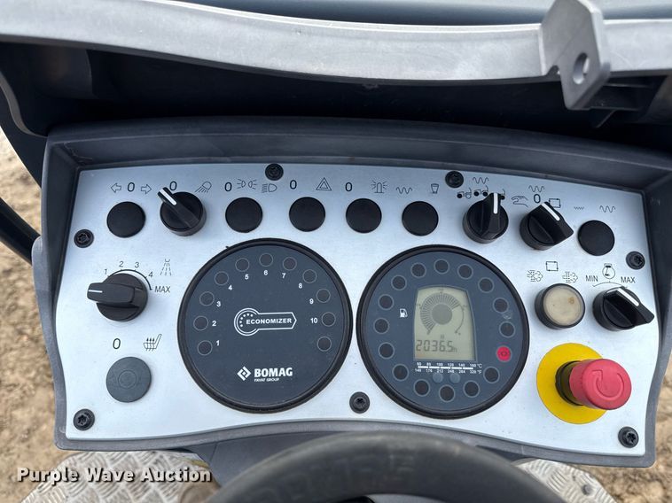 image for item ED4203 2021 Bomag BW138AD-5 double drum vibratory roller