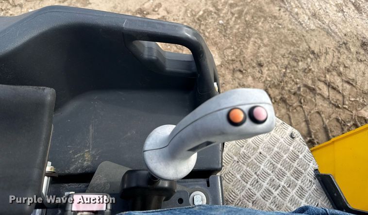 image for item ED4203 2021 Bomag BW138AD-5 double drum vibratory roller