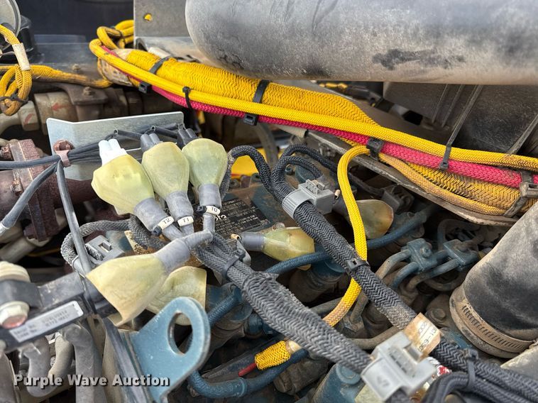 image for item ED4203 2021 Bomag BW138AD-5 double drum vibratory roller